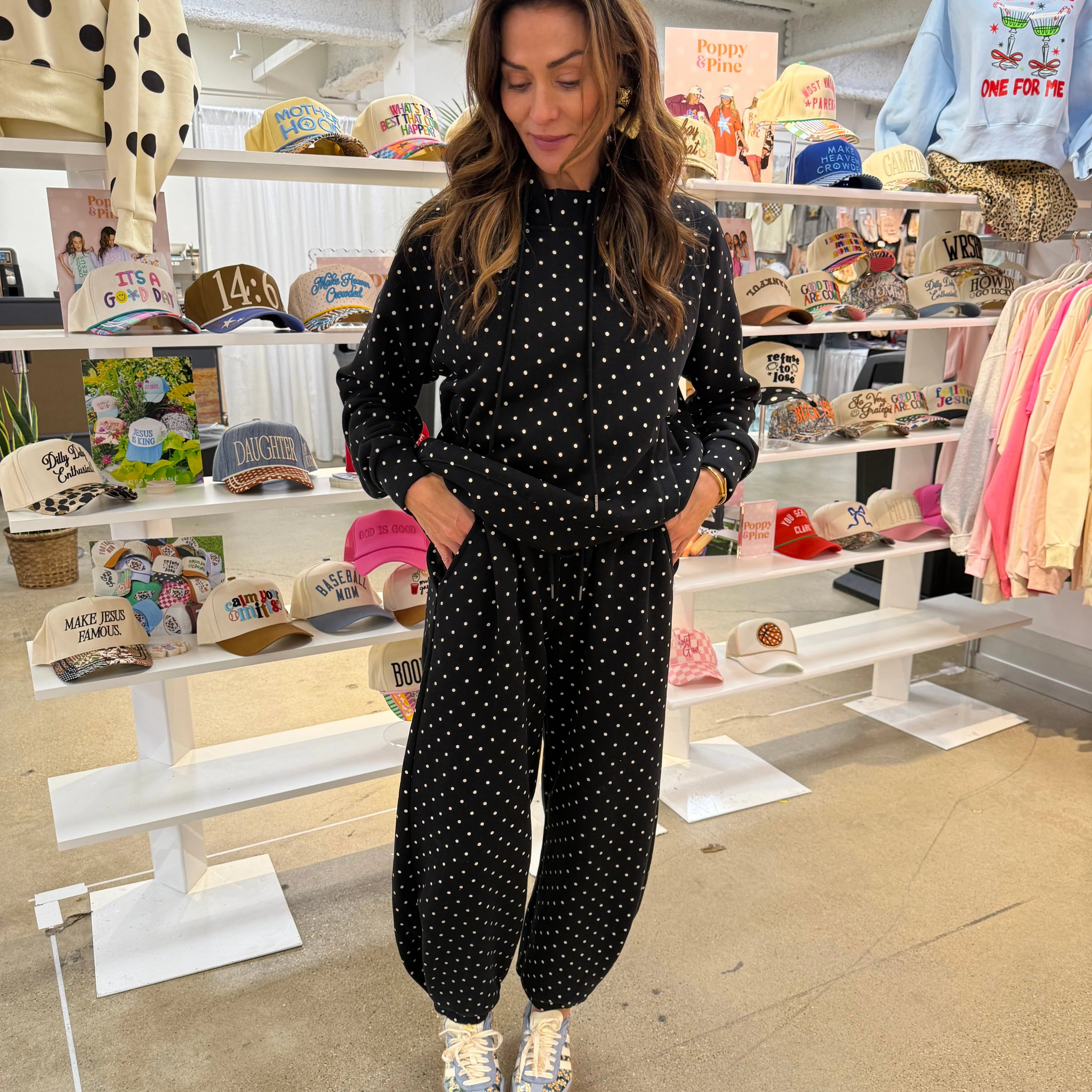 Black Ivory Polka Dot Sweatsuit Set Size Pack - Hoodie & Sweatpants (2S, 2M, 2L, 1XL) - Image 3